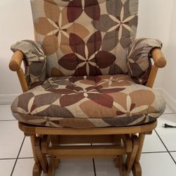 Canadian  rocking Chair/ Nursery Glider Chair 