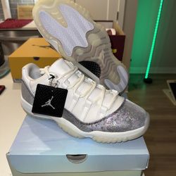 Air Jordan 11 Low CNY 