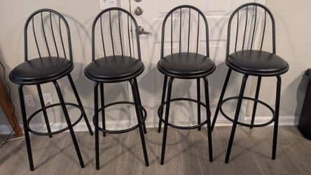 4 Bar Chairs Tall Black Metal
