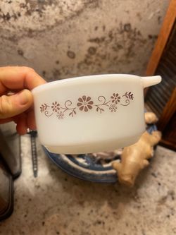 Dynaware Pyr o Rey 21 - 4.5” small milk glass vintage cookware
