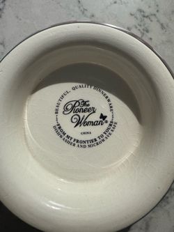 Bowls and Mugs - The Pioneer Woman