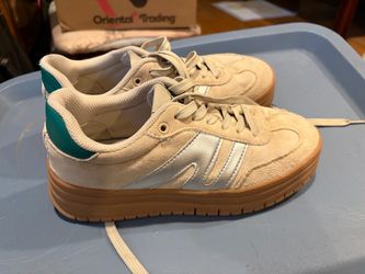 Platform Sneakers Beige Suede Teal Accent
