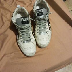 Goldengoose Size 40
