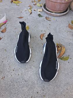 Balenciaga size 8