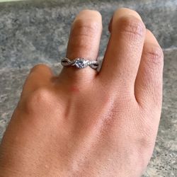 Twisted Diamond Engagement Ring 