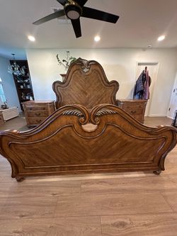 Schnadig king headboard and night stands
