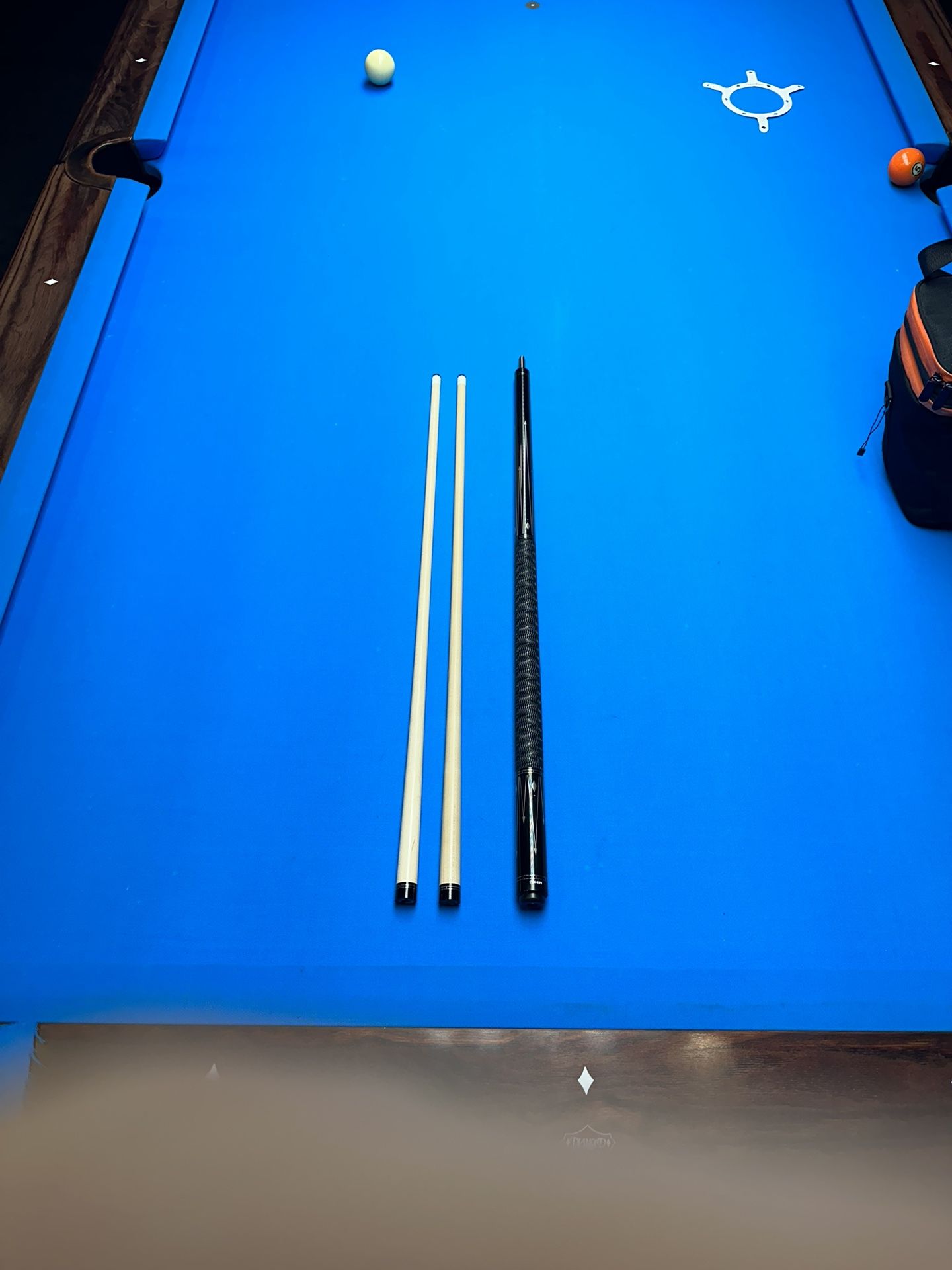 Cohen Pool Cue w/ Two Shafts