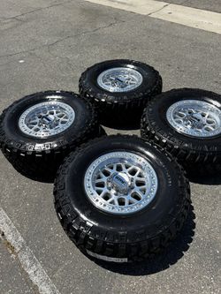 KMC KM549 GRS 8x6.5 17" Wheels Machined With 35” Mickey Thompson Baja MTZ Tires