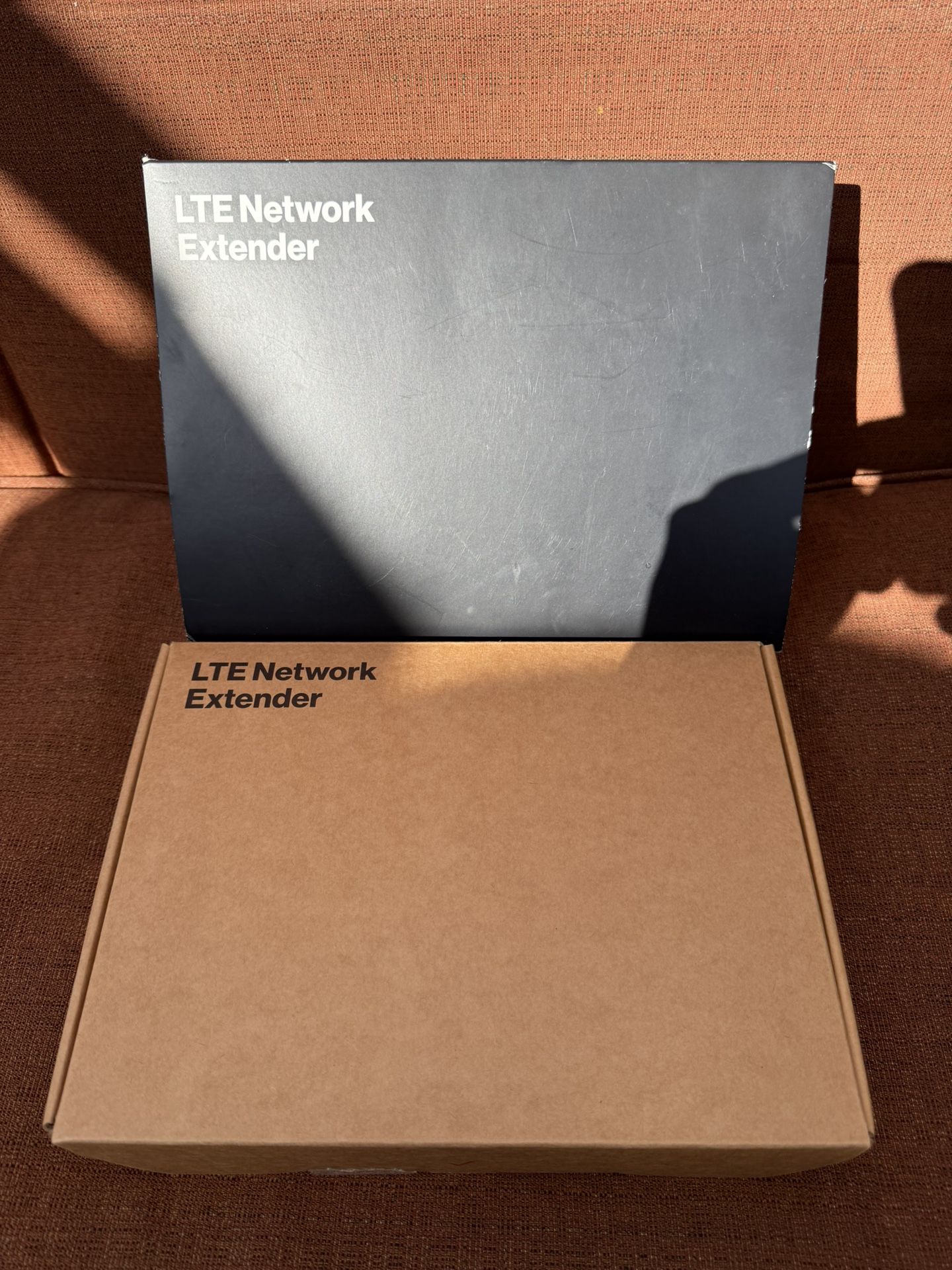 Verizon Wireless 4G LTE Network Extender ASK-SFE116 Cellular Signal Booster