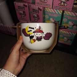 Halloween Hello Kitty Ceramic Bowl With Chopsticks