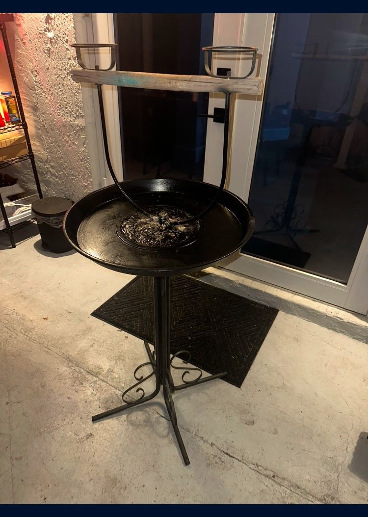 Bird Stand 
