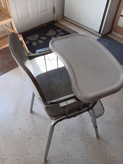 Vintage 1950s High chair
