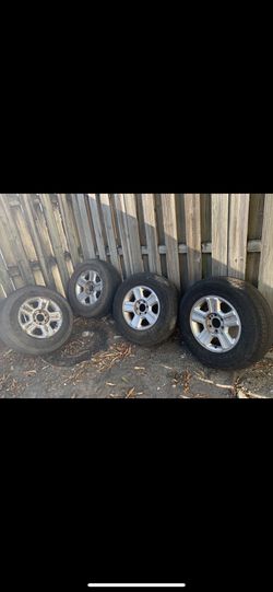 Ford F-150 stock wheels rims tires
