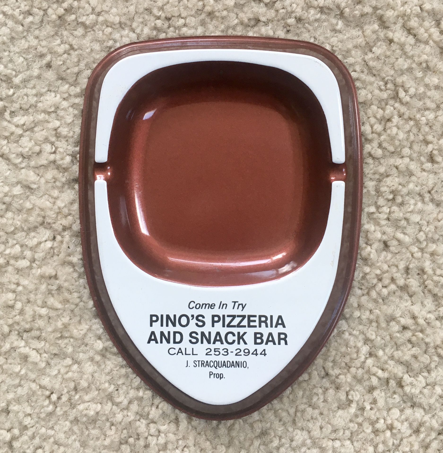 Vintage PINO’S PIZZERIA AND SNACK BAR Ashtray - Easton PA - Lehigh Valley - Advertising