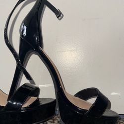 Black Heel Size 10