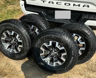 TRD TACOMA 16” wheels