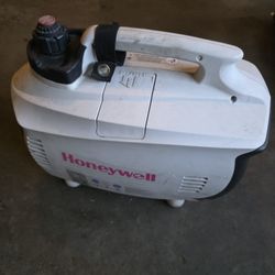 Honeywell 2000 Watt Inverter Generator  (Not Producing Power)