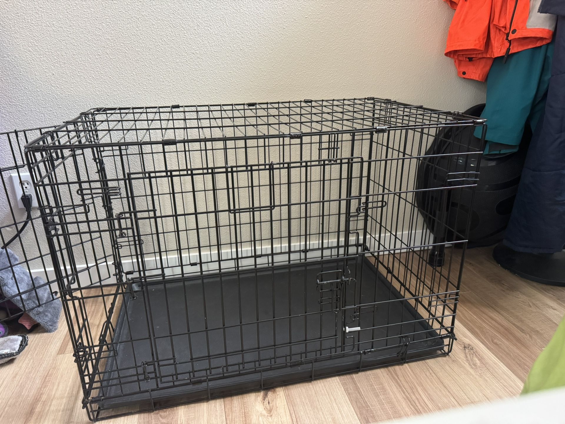 *New* Foldable Dog Kennel - Large