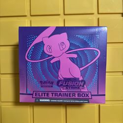 Fusion Strike ETB