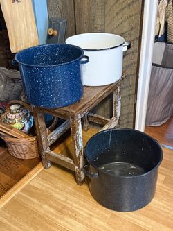 Vintage lot of enamelware stock pots