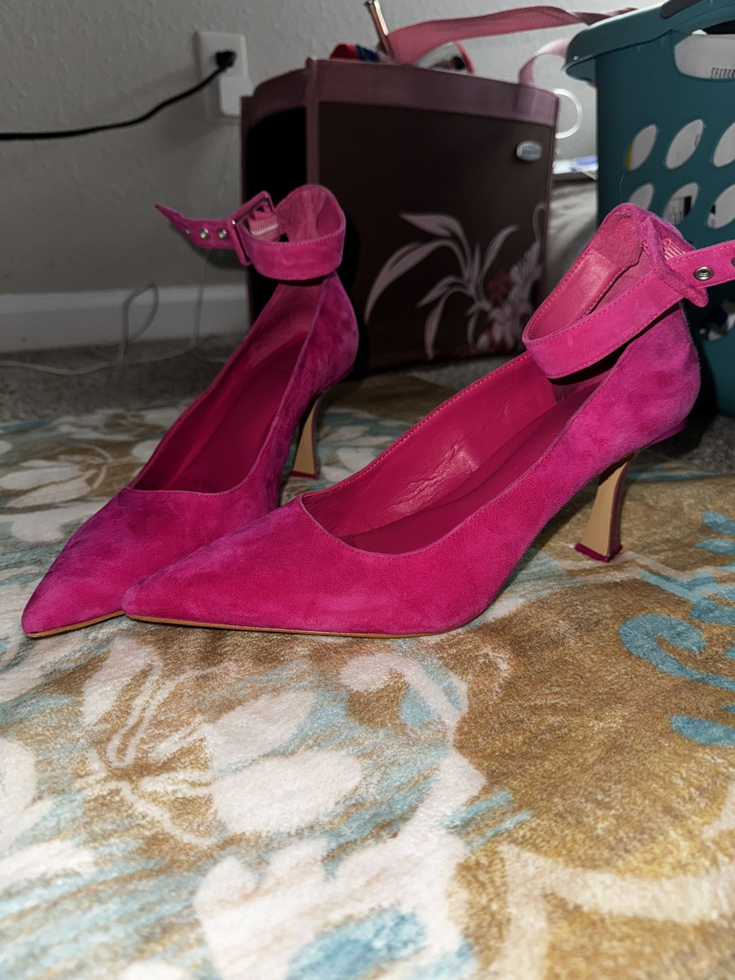 Bright Pink Gianna Bini Pink Velvet Heel Pumps