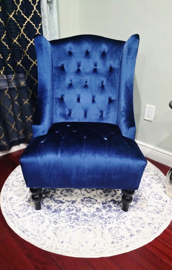 Velvet Accent Chair