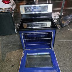 Estufa Eléctrica Disponible 