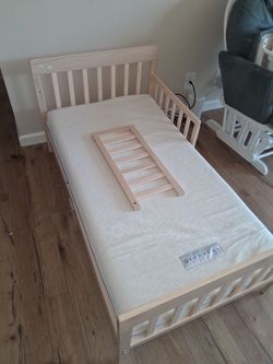 Infant/Toddler Bed and Matress