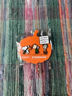 Starbucks + Peanuts pin set