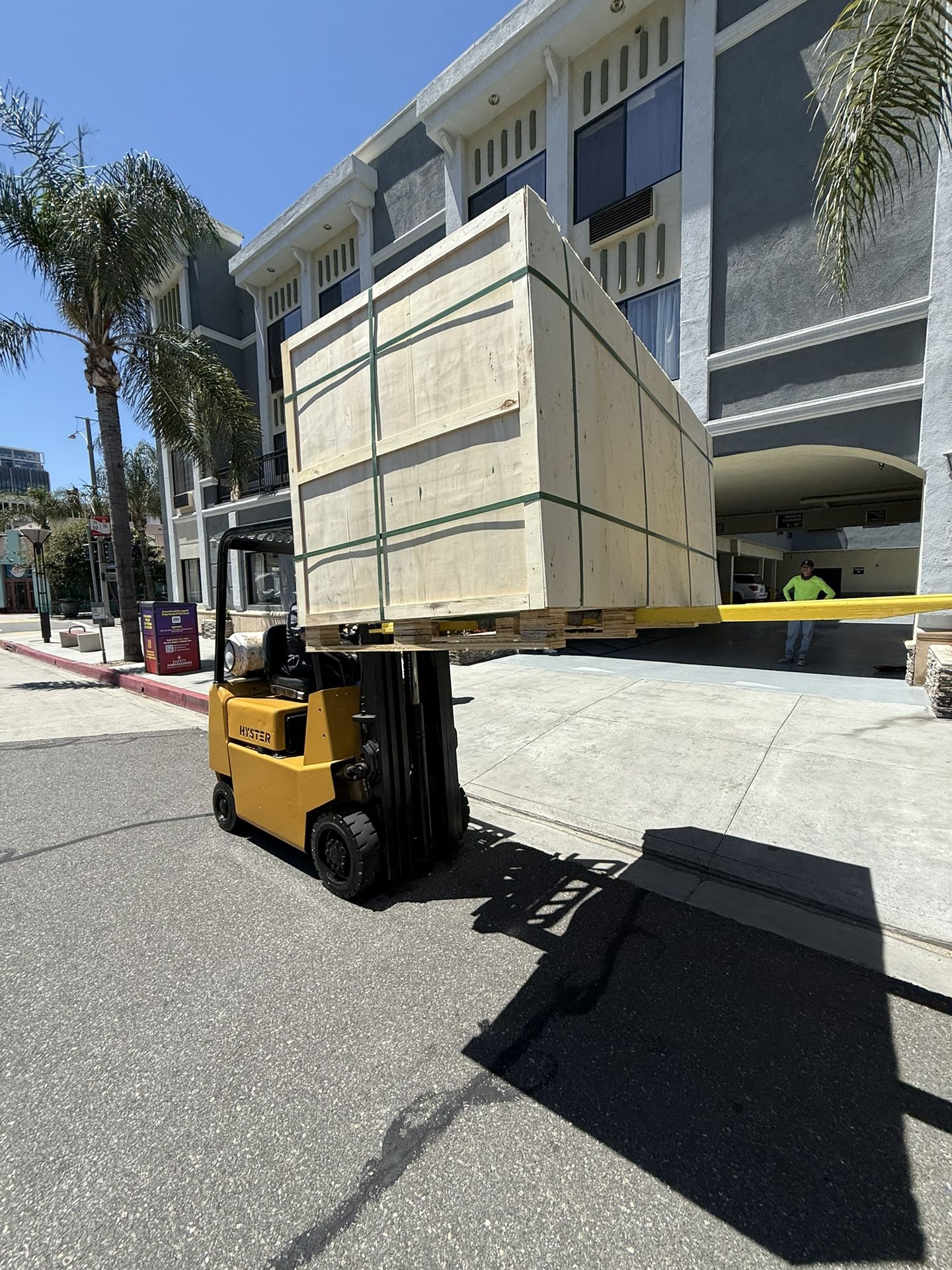 Forklift For Sale - Hyster 3000 Pounds - $5,000