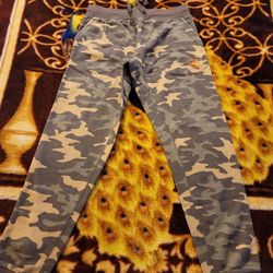Mint Camo Sweatpants. Large