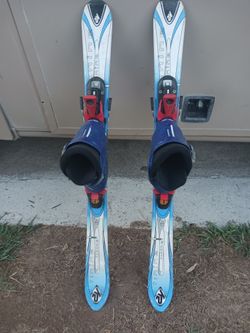 Skis