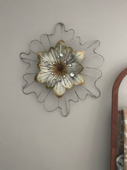 Metal wall decor