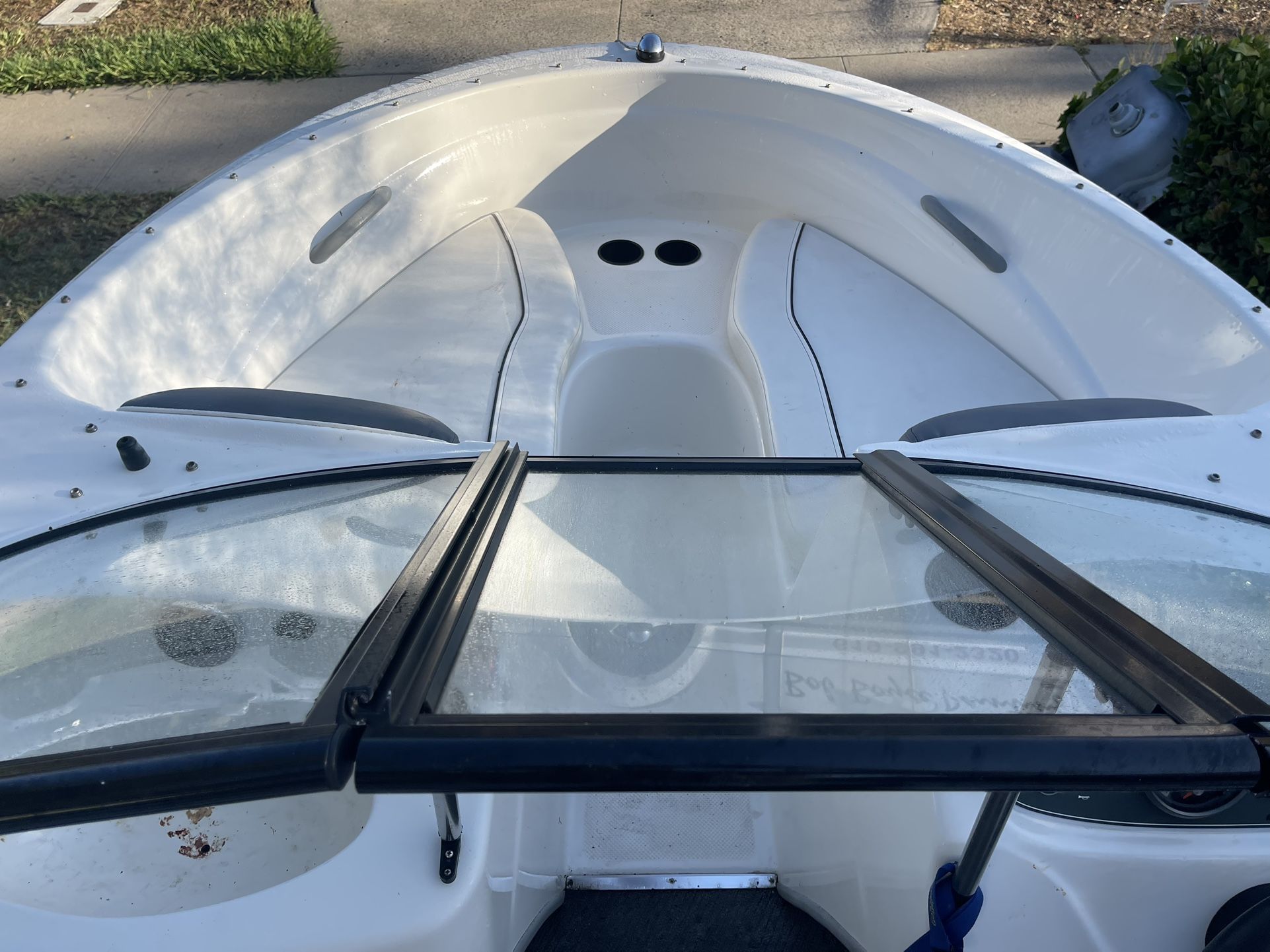 2016 Bayliner 160