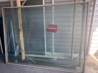 Milgard Beige Vinyl Picture Window 95 1/2 X 71 1/2