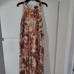 🌹 NEW DRESS SIZE 8