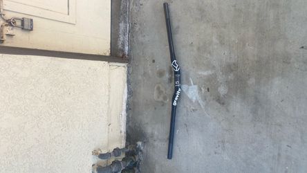 Mountain bike handlebar gravity