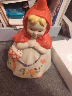 Cookie Jar Classics Little Red Riding Hood.