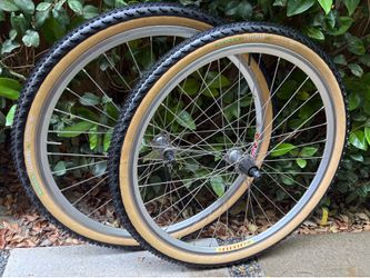 Velocity Dyad 27.5" 650b Wheels Rim Brake w/ NEW Soma Cazadero Tires