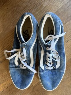Used Women’s 7.5 Men 6 Blue Corduroy vans