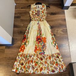 Brand New Woman’s Me 2 Magic brand Yellow Floral Dress Up For Sale 