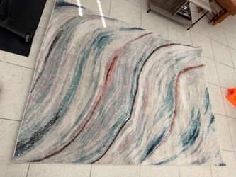 5.3 by 7ft area rug