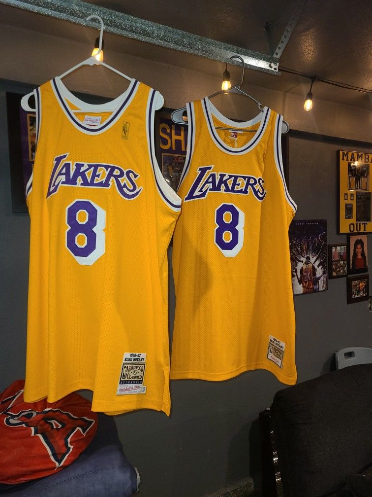 Kobe Bryant Jersey XXL 