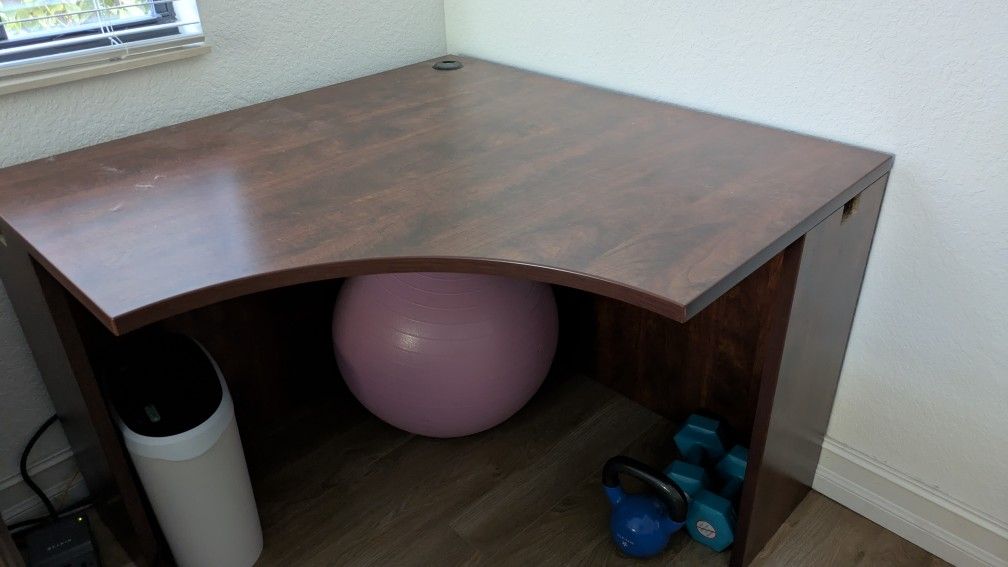 Corner Table All Wood