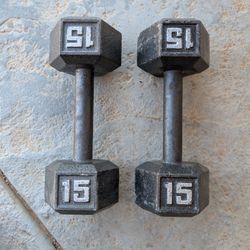 15 Lb Dumbbells 
