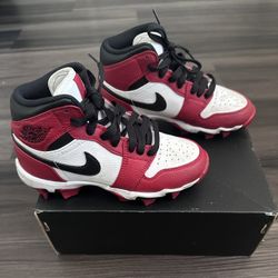 Jordan 1 Kids’ Mid Multisport Cleats
