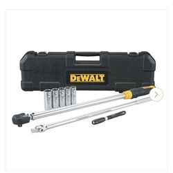 NEW IN CASE DEWALT 1/2 in. Drive Torque Wrench Tire Change Kit (7-Piece)