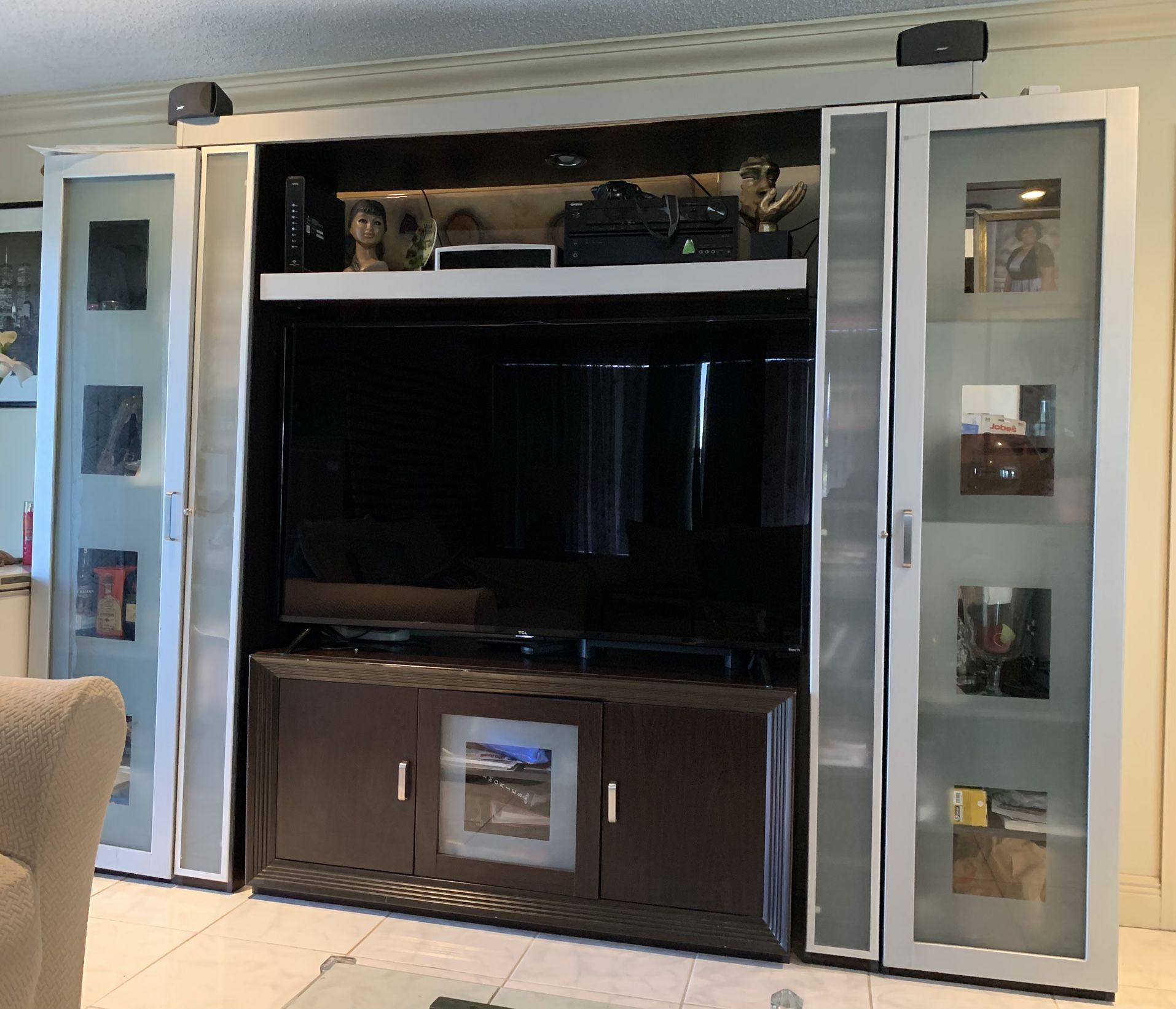Wall Unit/ Tv Stand
