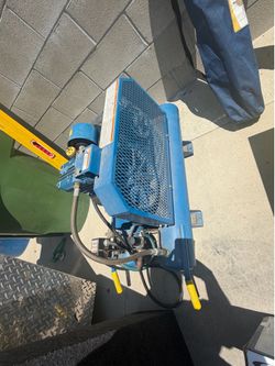 Air compressor