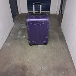 Suitcase 